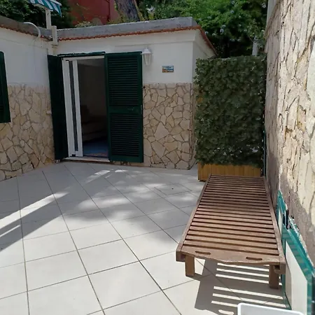 Simona 2 Hébergement de vacances *
