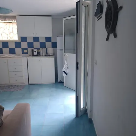 Simona 2 Ischia